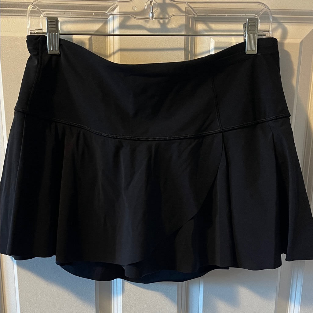 Lululemon Women’s Skirt, Size 10